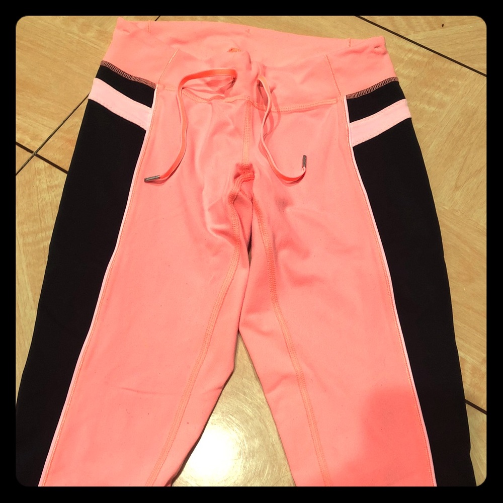 Lululemon Crop